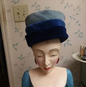 Vintage Paul Bensam Velvet Pillbox Hat blue